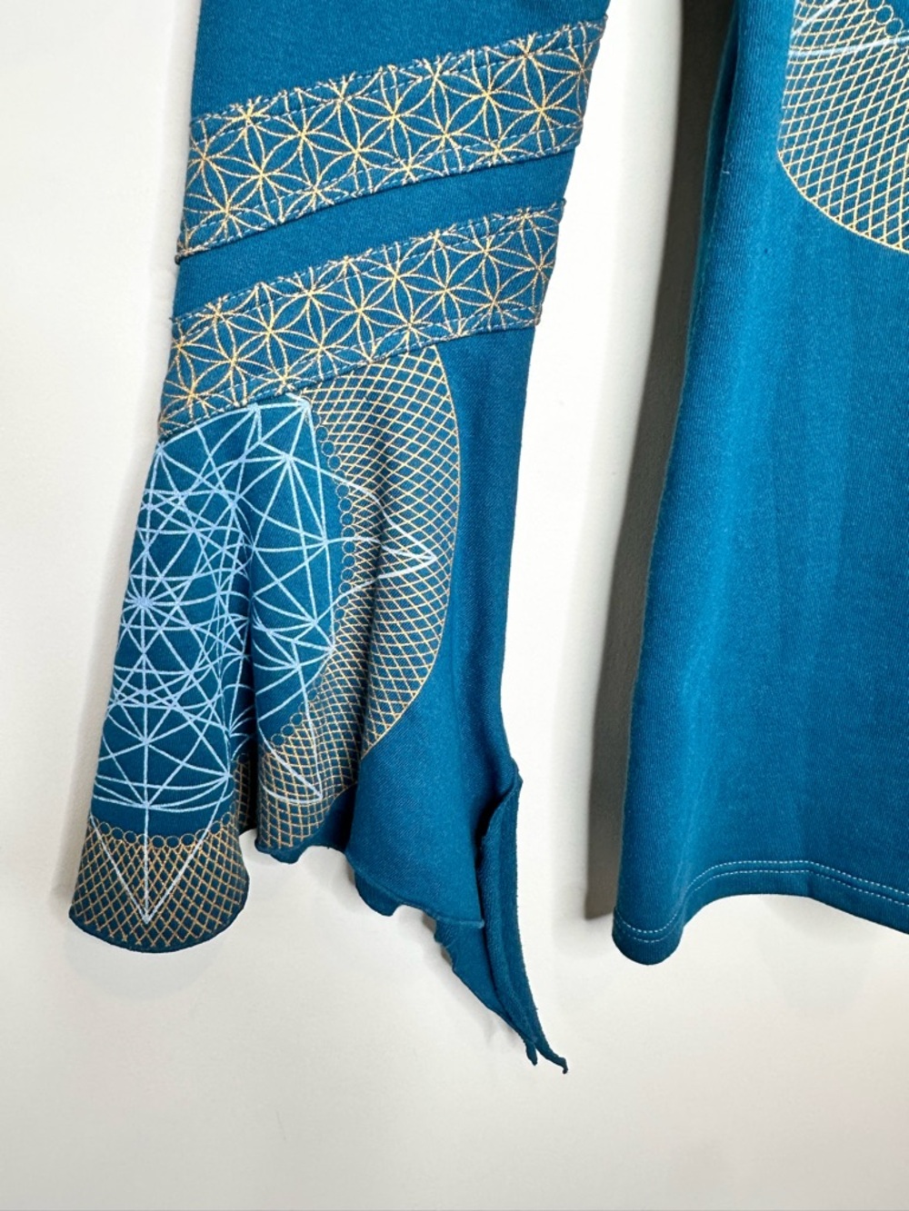 4D Designs Fourth Dimension Teal Hoodie SZ Medium Flare Sleeve Festival Fitted - Picture 9 of 15